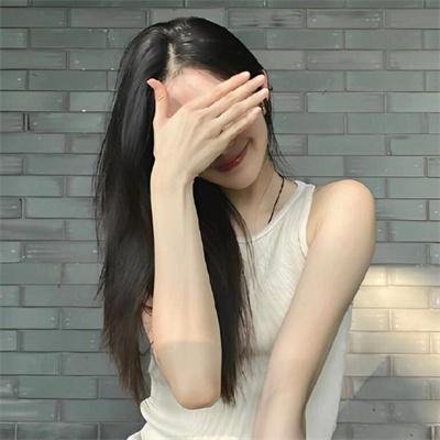 大老千与小妖精